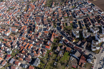 Weil der Städter Straße in Renningen im Bundesland Baden-Württemberg, Deutschland