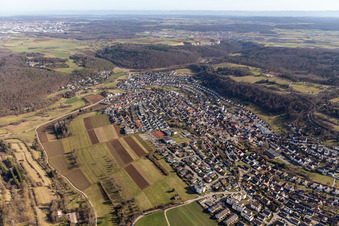 Schrägluftbild von Aidlingen im Bundesland Baden-Württemberg, Deutschland