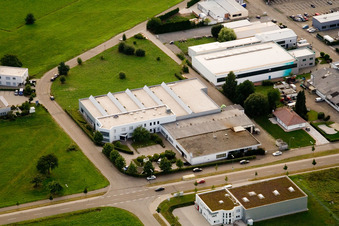 Luftbild von Ittersbach, Industriegebiet im Ortsteil Im Stockmädle in Karlsbad im Bundesland Baden-Württemberg, Deutschland