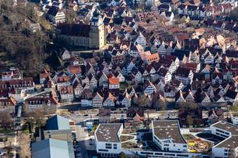 Historische Altstadt von Westen in Herrenberg im Bundesland Baden-Württemberg, Deutschland