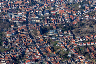 Kath. Kirche St. Maria Himmelfahrt in Herxheim bei Landau im Bundesland Rheinland-Pfalz, Deutschland
