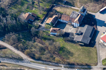 Alte Mühle am Klingbach in Herxheim bei Landau im Bundesland Rheinland-Pfalz, Deutschland