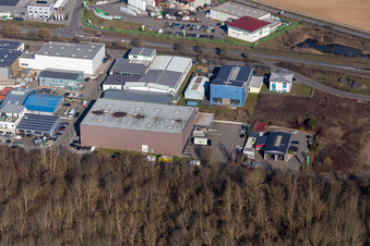 Bosch Car Sevice Hey, Sanitätshaus Römer, DEKRA Station in Herxheim bei Landau im Bundesland Rheinland-Pfalz, Deutschland