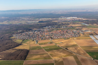 Luftaufnahme von Ortsansicht der Straßen und Häuser der Wohngebiete in Harthausen im Bundesland Rheinland-Pfalz, Deutschland