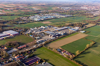 Industriegebiet Bornheim mit Hornbach Baumarkt im Bundesland Rheinland-Pfalz, Deutschland