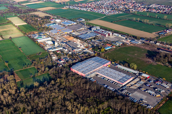 Luftbild von Gebäude der Niederlassung des Baumarktes HORNBACH Bornheim im Ortsteil Industriegebiet Bornheim in Bornheim im Ortsteil Dreihof im Bundesland Rheinland-Pfalz, Deutschland