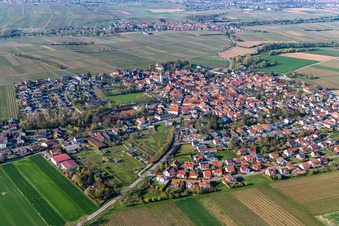 Ortsteil Mörzheim in Landau in der Pfalz im Bundesland Rheinland-Pfalz, Deutschland von der Drohne aus gesehen