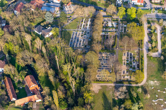 Friedhof in Hördt im Bundesland Rheinland-Pfalz, Deutschland