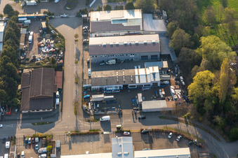 Gewerbegebiet Horst mit Frey Metalltechnik, Inh. Dipl.-Ing. Matthias Frey e.K. und  ArcoSYS Computervertriebs GmbH im Ortsteil Minderslachen in Kandel im Bundesland Rheinland-Pfalz, Deutschland