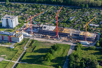 Luftbild von Baustelle zum Neubau eines Bürogebäudes der Vector Informatik GmbH in der Emmy-Noether-Straße im Technologiepark Karlsruhe im Ortsteil Rintheim im Bundesland Baden-Württemberg, Deutschland