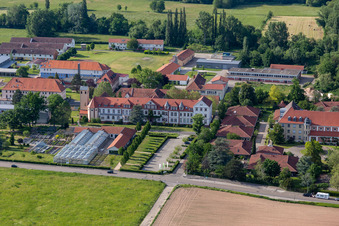 Luftaufnahme von Caritas Förderzentrum St. Laurentius und Paulus, Jugendwerk St. Josef in Landau in der Pfalz im Bundesland Rheinland-Pfalz, Deutschland