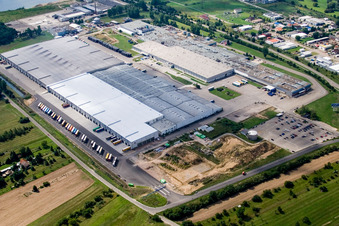 Schrägluftbild von Goodyear von Nordosten in Philippsburg im Bundesland Baden-Württemberg, Deutschland