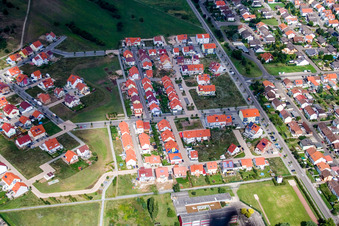 Fröbelstr im Ortsteil Wiesental in Waghäusel im Bundesland Baden-Württemberg, Deutschland