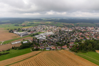 Schrägluftbild von Dunningen im Bundesland Baden-Württemberg, Deutschland