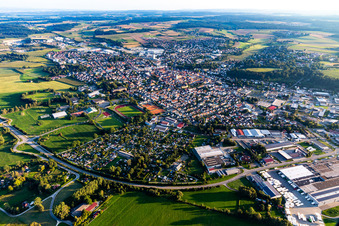 Stadtgebiet mit Außenbezirken und Innenstadtbereich in Bad Saulgau im Bundesland Baden-Württemberg, Deutschland