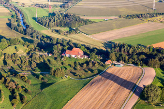 Landauhof Staatsdomäne im Ortsteil Binzwangen in Ertingen im Bundesland Baden-Württemberg, Deutschland
