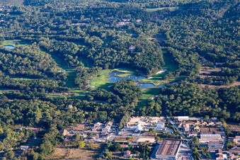 Albatros Golf Performance Center, Parcours 18 trous Le Château et Le Riou in Tourrettes im Bundesland Var, Frankreich