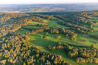 Luftaufnahme von Montfaucon im Bundesland Doubs, Frankreich