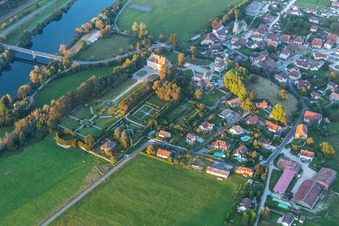 Château de Vaire in Vaire-Arcier im Bundesland Doubs, Frankreich