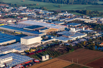 Gewerbegebiet Interpark mit Tricor Packaging & Logistics AG, Prowell Papierverarbeitung Gmbh in Offenbach an der Queich im Bundesland Rheinland-Pfalz, Deutschland