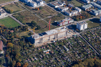 Luftaufnahme von Baustelle zum Neubau eines Bürogebäudes der Vector Informatik GmbH in der Emmy-Noether-Straße im Technologiepark Karlsruhe im Ortsteil Rintheim im Bundesland Baden-Württemberg, Deutschland
