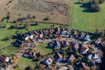Schubertstr im Ortsteil Langensteinbach in Karlsbad im Bundesland Baden-Württemberg, Deutschland