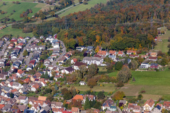 Luftbild von Wilhelm-Roether-Straße im Ortsteil Langensteinbach in Karlsbad im Bundesland Baden-Württemberg, Deutschland