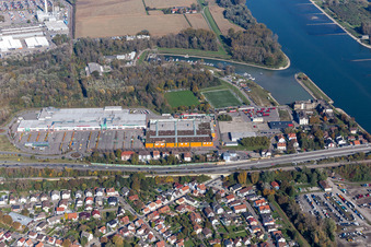 Maximilian Center im Ortsteil Maximiliansau in Wörth am Rhein im Bundesland Rheinland-Pfalz, Deutschland