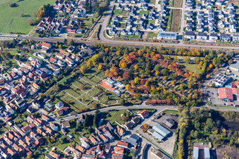 Friedhof in Wörth am Rhein im Bundesland Rheinland-Pfalz, Deutschland