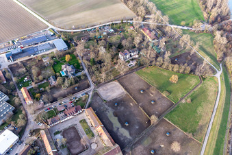 Hofgut Petersau im Ortsteil Mörsch in Frankenthal im Bundesland Rheinland-Pfalz, Deutschland von oben
