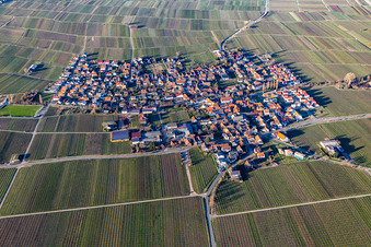 Weinort in Barock in Hainfeld im Bundesland Rheinland-Pfalz, Deutschland