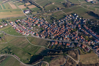Ortsteil Gleishorbach in Gleiszellen-Gleishorbach im Bundesland Rheinland-Pfalz, Deutschland aus der Drohnenperspektive