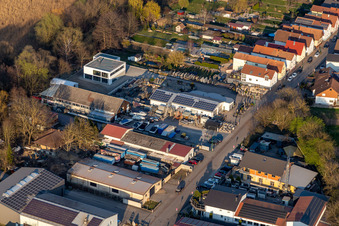 Im Derrück in Neuburg am Rhein im Bundesland Rheinland-Pfalz, Deutschland