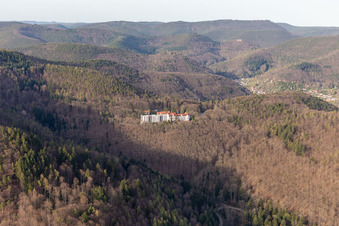 Schrägluftbild von Fachklinik Eußerthal im Bundesland Rheinland-Pfalz, Deutschland