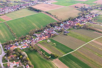 Vollmersweiler im Bundesland Rheinland-Pfalz, Deutschland aus der Drohnenperspektive