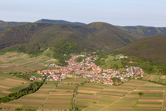 Luftbild von Ortsteil SaintMartin in Sankt Martin im Bundesland Rheinland-Pfalz, Deutschland