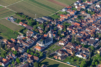 Katholisches Pfarramt St. Peter und Paul in Edesheim im Bundesland Rheinland-Pfalz, Deutschland