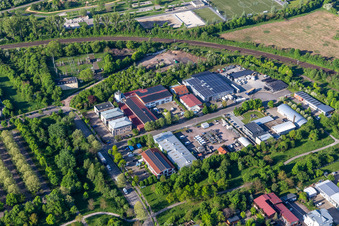 Gewerbegebiet Albert Einstein Straße in Landau in der Pfalz im Bundesland Rheinland-Pfalz, Deutschland