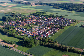 Dorfansicht aus Südosten in Barbelroth im Bundesland Rheinland-Pfalz, Deutschland