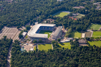Luftbild von Baustelle des Stadionneubaus des Karlsruher Sport-Club GmbH & Co. KGaA im Ortsteil Innenstadt-Ost im Bundesland Baden-Württemberg, Deutschland