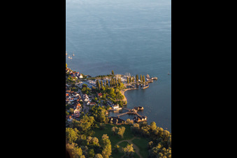 Luftaufnahme von Ortsteil Unteruhldingen in Uhldingen-Mühlhofen im Bundesland Baden-Württemberg, Deutschland