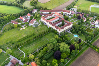 Luftaufnahme von Schule Schloss Salem im Ortsteil Stefansfeld im Bundesland Baden-Württemberg, Deutschland