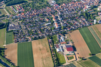 Schrägluftbild von Kandel im Bundesland Rheinland-Pfalz, Deutschland