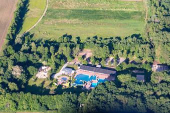 Waldschwimmbad in Kandel im Bundesland Rheinland-Pfalz, Deutschland