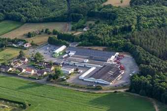 Luftbild von Métaseval in Semur-en-Vallon im Bundesland Sarthe, Frankreich