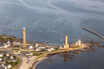 Phare d’Eckmühl und Der Alte Leuchtturm von Penmarch im Bundesland Finistère, Frankreich