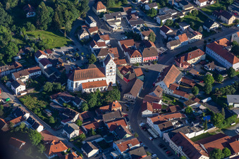 Pfarrkirche l in Reisbach im Bundesland Bayern, Deutschland