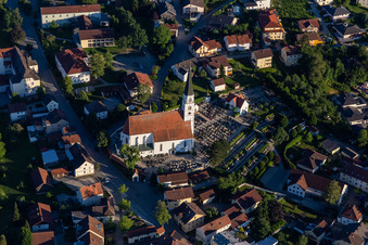 St. Georg am Friedhof in Arnstorf im Bundesland Bayern, Deutschland