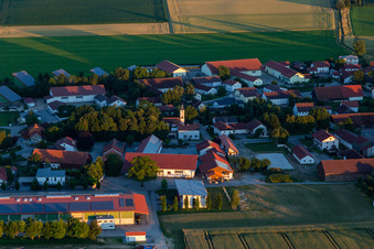 Filialkirche St. Peter u. Paul in Neusling in Wallerfing im Bundesland Bayern, Deutschland