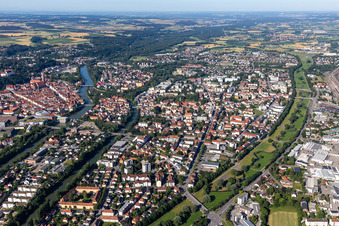 Schrägluftbild von Landshut im Bundesland Bayern, Deutschland